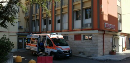 Ospedale Bisceglie, nessun taglio: «Pronti al rilancio anche verso il nuovo polo del Nord Barese»