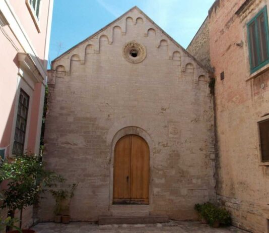 Solidarietà per mamme e neonati: il Comitato Progetto Uomo dona pannolini e salviettine