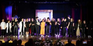 Applausi a scena aperta per gli “Ospiti affamati” della CompagniAurea