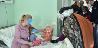 Epifania, la Questura BAT visita gli ospedali di Andria e Bisceglie