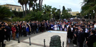 1500 studenti in marcia nel solco indelebile di Sergio Cosmai, a 40 anni dal suo omicidio