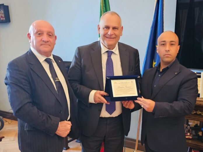 bc0df339-9577-4d7c-aa28-d327afbbb217