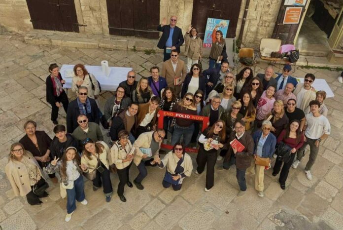 9929533f-9f39-43c7-9d91-497925b797c8