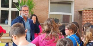 Gli studenti della scuola “Riccardo Monterisi” visitano la Caritas cittadina