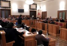 Consiglio comunale, nell’ordine del giorno l’intitolazione del Teatro Mediterraneo a Franco Napoletano
