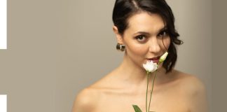 Teatro Garibaldi, Simona Molinari in scena con “Kairos”