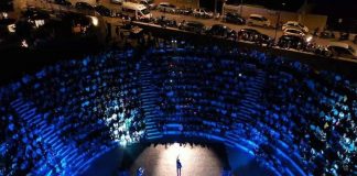 Estate in Blu, al Teatro Mediterraneo lo spettacolo “Aspettando il festival del Cabaret di Martina”