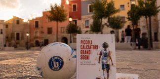 Dal campo alla cultura: l’Unione Calcio Bisceglie porta il calcio a “Libri nel Borgo Antico”