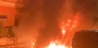 Nuova notte di fuoco: bruciano altre due auto, è emergenza nella zona Seminario