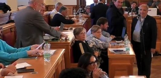 Palazzo San Domenico: la maggioranza perde un altro pezzo, Pasqua Pasquale passa all’opposizione