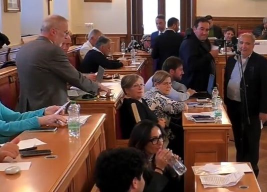 Palazzo San Domenico: la maggioranza perde un altro pezzo, Pasqua Pasquale passa all’opposizione